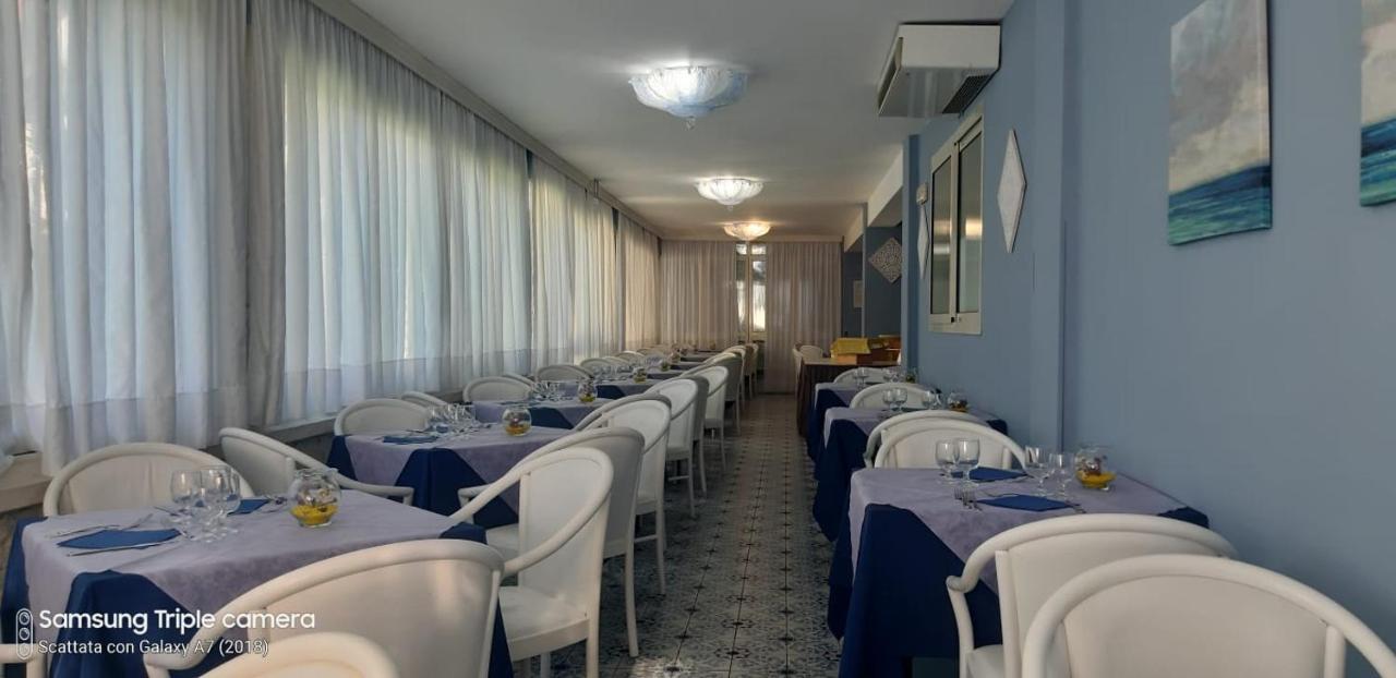 Apartamento Baia Degli Dei Giardini-Naxos Exterior foto