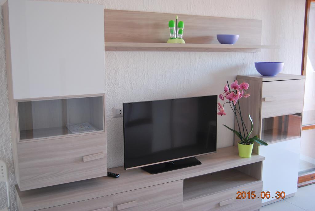 Apartamento Baia Degli Dei Giardini-Naxos Habitación foto