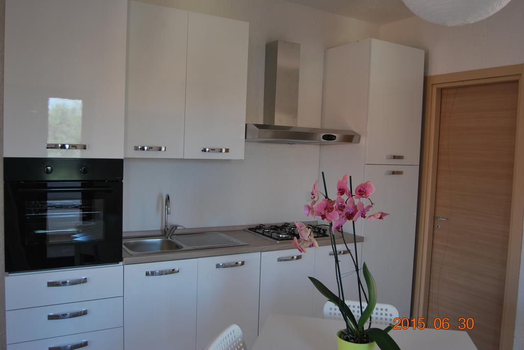 Apartamento Baia Degli Dei Giardini-Naxos Habitación foto