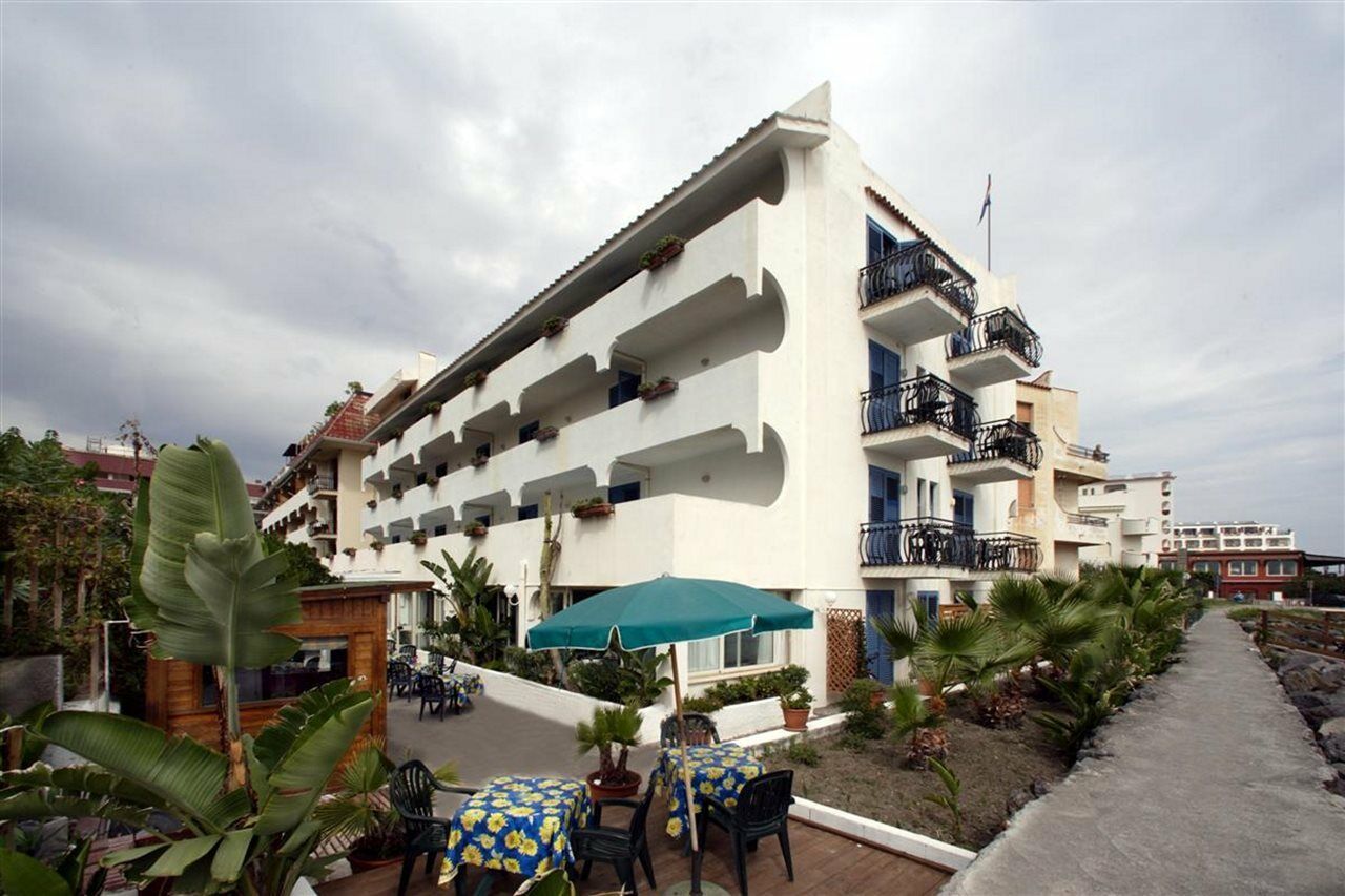 Apartamento Baia Degli Dei Giardini-Naxos Exterior foto