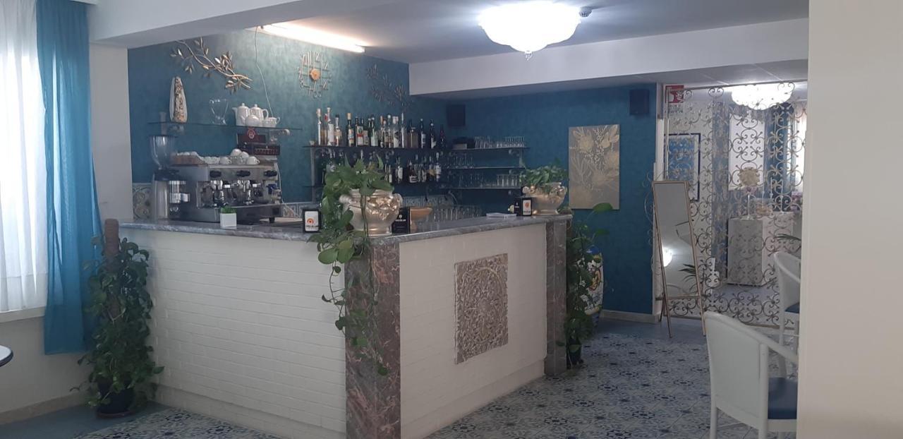 Apartamento Baia Degli Dei Giardini-Naxos Exterior foto